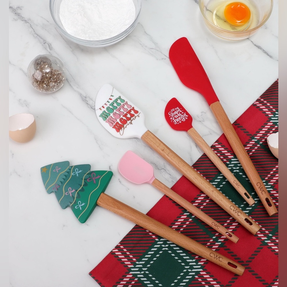 CWC Holiday Silicone Utensil Set - Red, Green, Pink - Picture 2 of 3